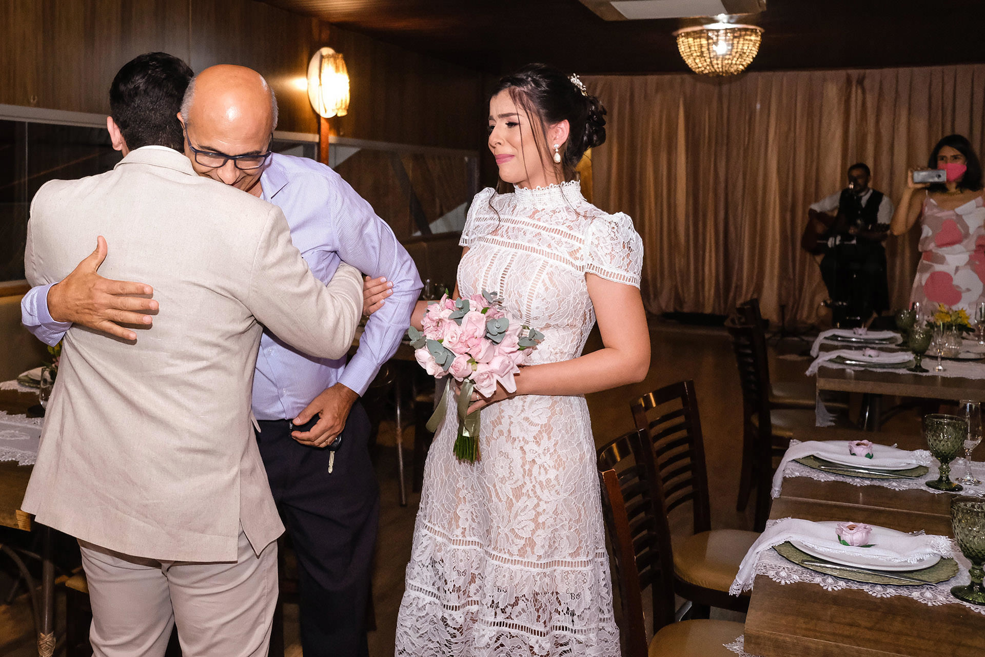 Foto Casamento Civil, Laís & Vantuir - Imagem 3